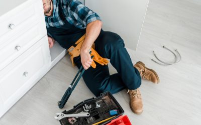 Avoid Common Mistakes by Hiring Local Plumbing Pros